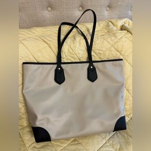 Michael Kors XL Eva Nylon Tote